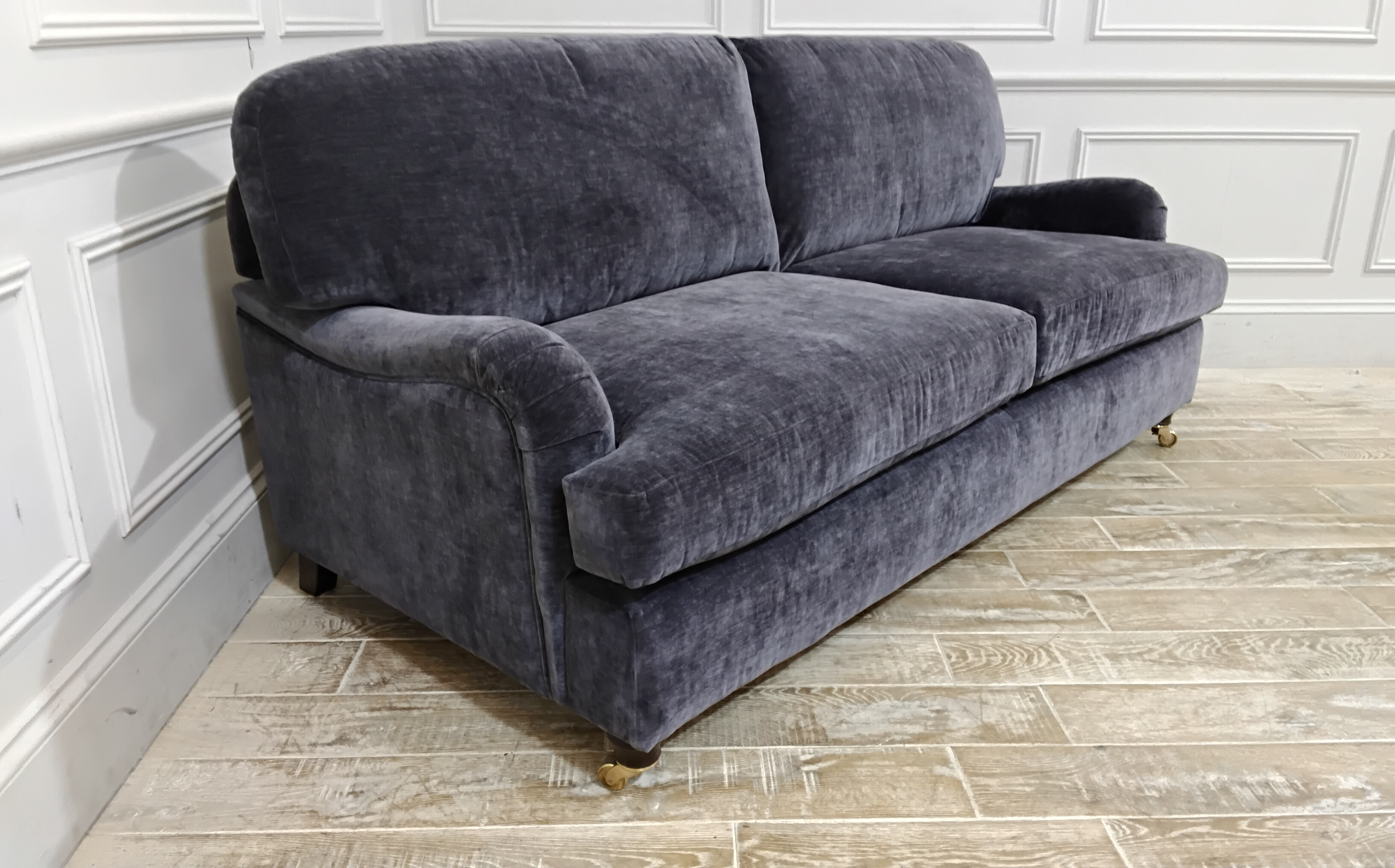 Helston 4 Seater Sofa in Vintage Velvet Sardine