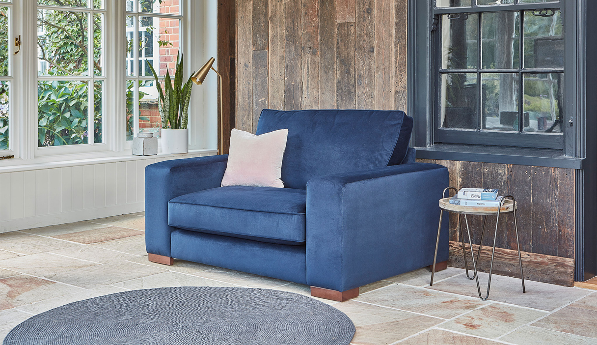 Product photograph of Ashdown Loveseat from Darlings of Chelsea