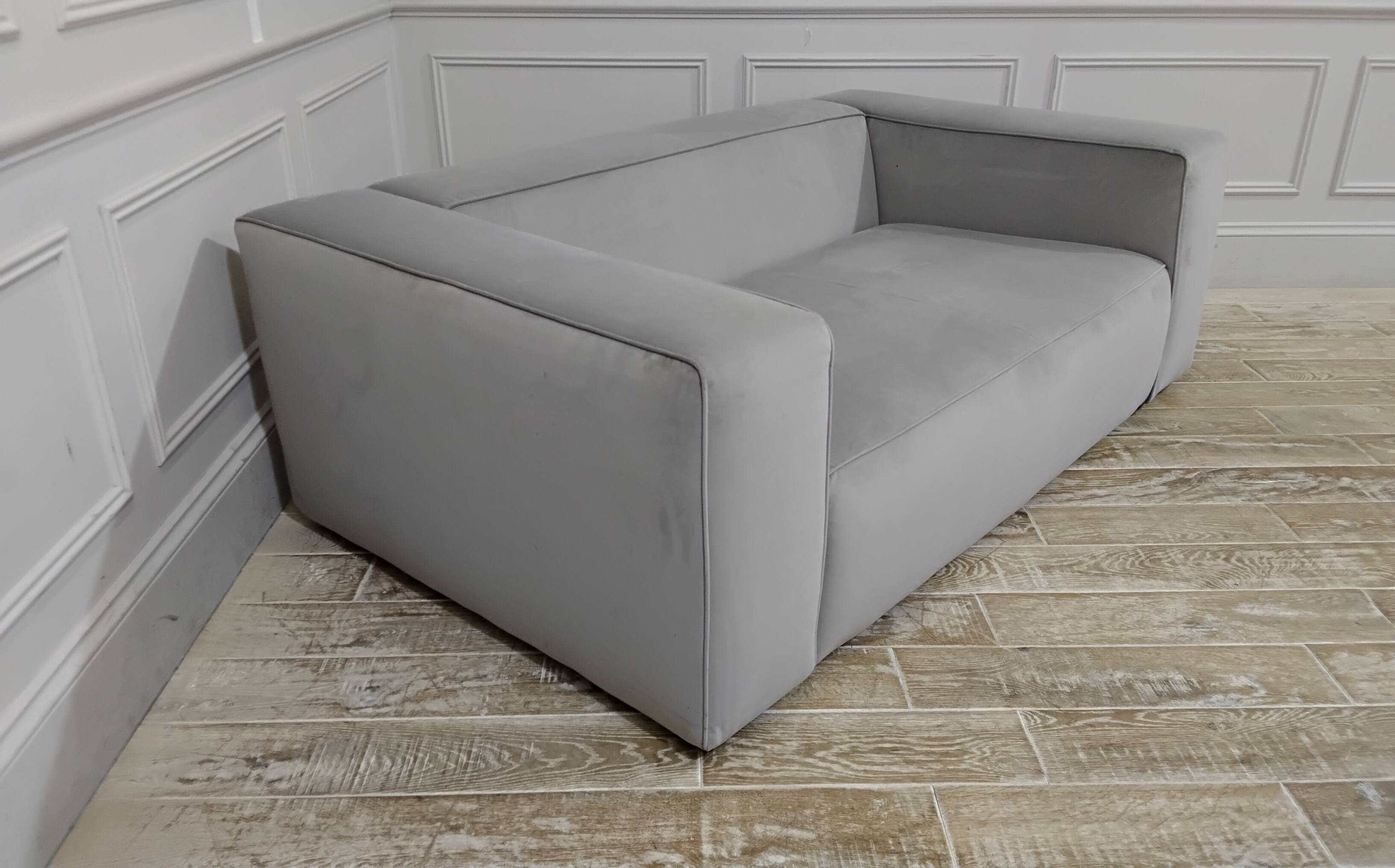 Battersea 2 Seater Sofa	in Easy Clean Plush Velvet Elephant