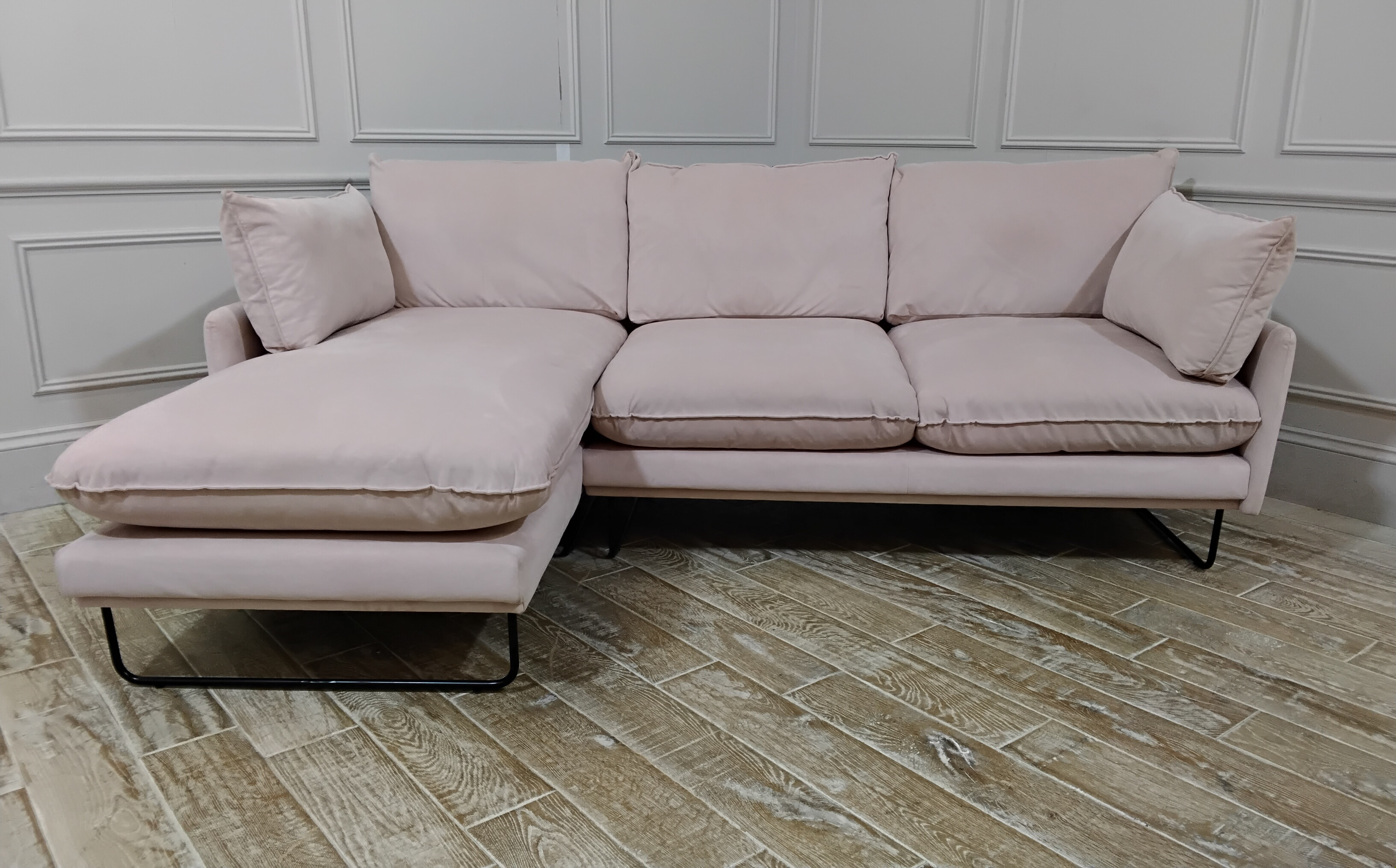 Hackney 3 Seater Chaise Sofa in Easy Clean Plush Velvet Petal