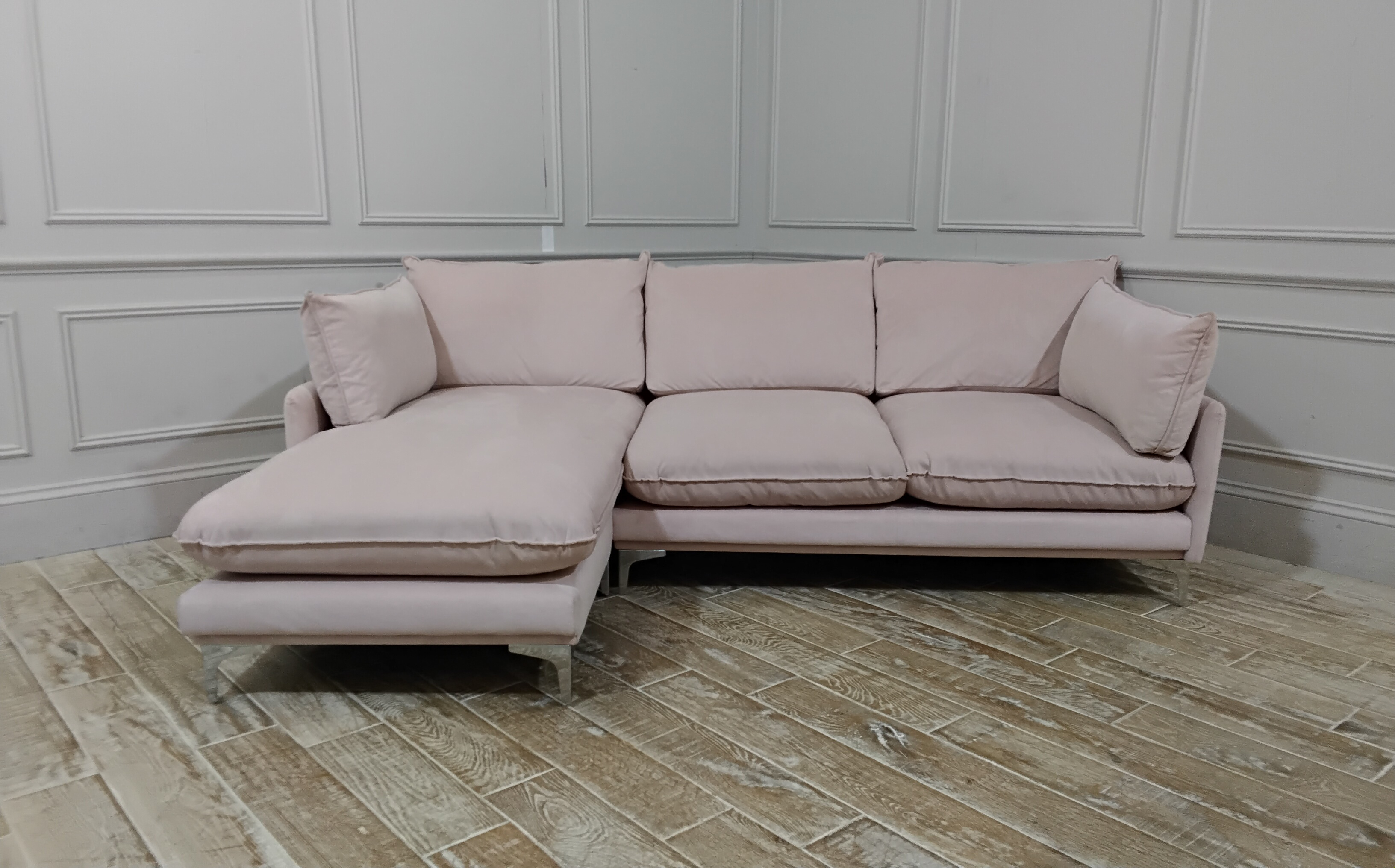 Hackney 3 Seater Chaise Sofa in Easy Clean Plush Velvet Petal