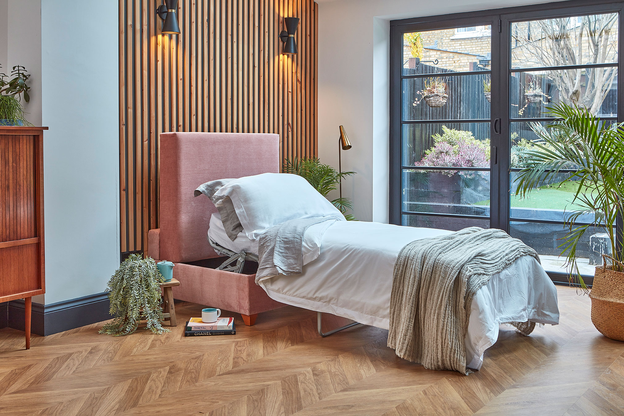 pink bed in a box