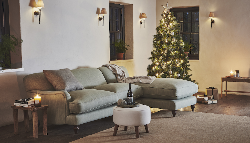 Merseyside Saba styled for Christmas