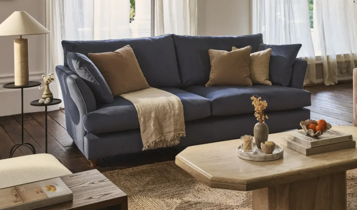 Darlings of Chelsea Hampstead Range